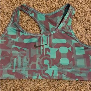 nike dri fit sports bra